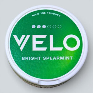 VELO Bright Spearmint 8mg tobacco-free nicotine pouches in Australia with bright spearmint flavour and 8mg strength